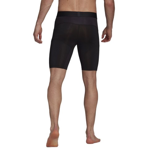 Spodenki adidas TECHFIT SHORT GU7311 Spodenki adidas TECHFIT SHORT GU7311