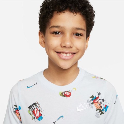 Koszulka Nike Sportswear Tee AOP DQ3856 471 Koszulka Nike Sportswear Tee AOP DQ3856 471
