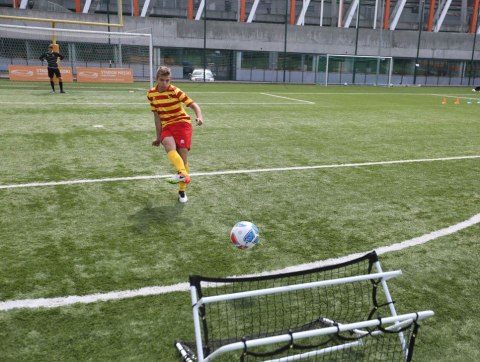 Soccer wave, rebounder, ścianka do odbijania Soccer wave, rebounder, ścianka do odbijania
