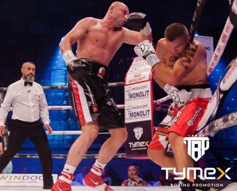 Rękawice bokserskie TIGER BLACK V Rękawice bokserskie TIGER BLACK V