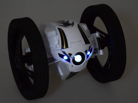 Skaczące auto kaskaderskie stunt sterowany RC0595 biały Skaczące auto kaskaderskie stunt sterowany RC0595 biały