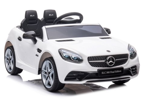 Jeździk na akumulator Mercedes BENZ SLC300 Cabrio dźwięki, światła, pilot - biały Jeździk na akumulator Mercedes BENZ SLC300 Cabrio dźwięki, światła, pilot - biały