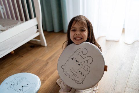 Poduszki ekoskóra ZWIERZĄTKA Rodzinki 3 cm 1 szt. AKSON - Zajączki - srebrny Poduszki ekoskóra ZWIERZĄTKA Rodzinki 3 cm 1 szt. AKSON - Zajączki - srebrny