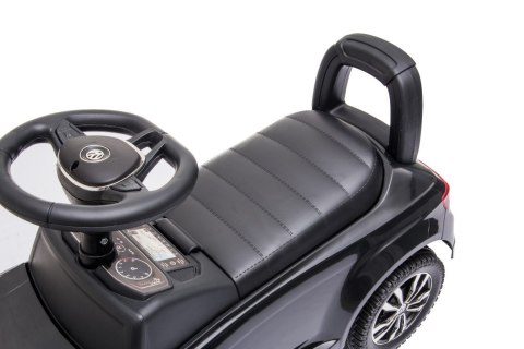 Jeździk pchacz chodzik dla rocznego dziecka Volkswagen T-Roc czarny Jeździk pchacz chodzik dla rocznego dziecka Volkswagen T-Roc czarny