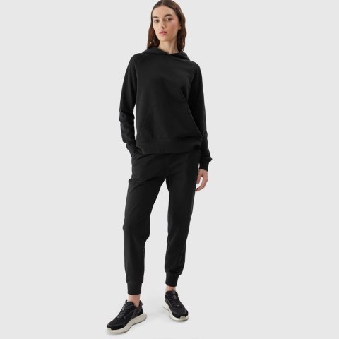 Spodnie 4F 4FWSS24TTROF606 20S Spodnie 4F 4FWSS24TTROF606 20S