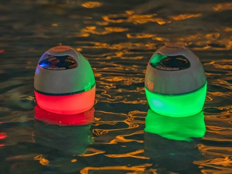 Bestway pływający głośnik MusicWave™ z Bluetooth i światłem LED 58700 Bestway pływający głośnik MusicWave™ z Bluetooth i światłem LED 58700