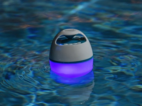 Bestway pływający głośnik MusicWave™ z Bluetooth i światłem LED 58700 Bestway pływający głośnik MusicWave™ z Bluetooth i światłem LED 58700