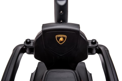 Jeździk chodzik dla dzieci na roczek Lamborghini Essenza SCV12 z pchaczem, obejmą i podnóżkami, biały Jeździk chodzik dla dzieci na roczek Lamborghini Essenza SCV12 z pchaczem, obejmą i podnóżkami, biały