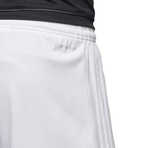 Adidas teamwear Spodenki męskie adidas Tastigo 17 białe BJ9127 Adidas teamwear Spodenki męskie adidas Tastigo 17 białe BJ9127