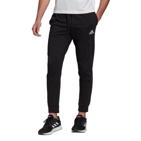 Adidas Spodnie męskie adidas Essentials Single czarne GK9226 Adidas Spodnie męskie adidas Essentials Single czarne GK9226