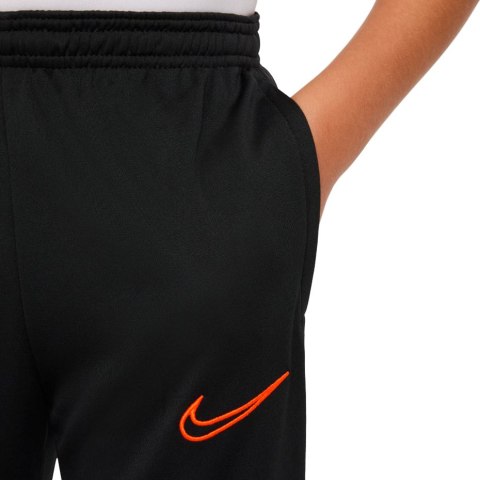 Nike Football Spodnie dla dzieci Nike Df Academy 21 Pant Kp czarne CW6124 017 Nike Football Spodnie dla dzieci Nike Df Academy 21 Pant Kp czarne CW6124 017