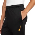 Nike Football Spodnie męskie Nike Therma-Fit Strike Pant Kwpz Winter Warrior czarne DC9159 010 Nike Football Spodnie męskie Nike Therma-Fit Strike Pant Kwpz Winter Warrior czarne DC9159 010