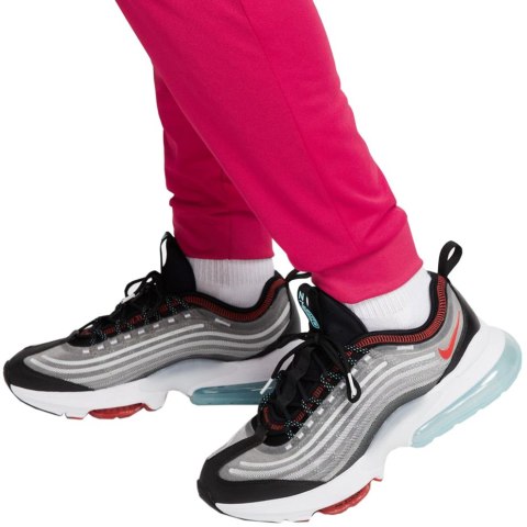 Nike Football Spodnie męskie Nike NK Dri-Fit Fc Libero Pant K różowe DC9016 614 Nike Football Spodnie męskie Nike NK Dri-Fit Fc Libero Pant K różowe DC9016 614