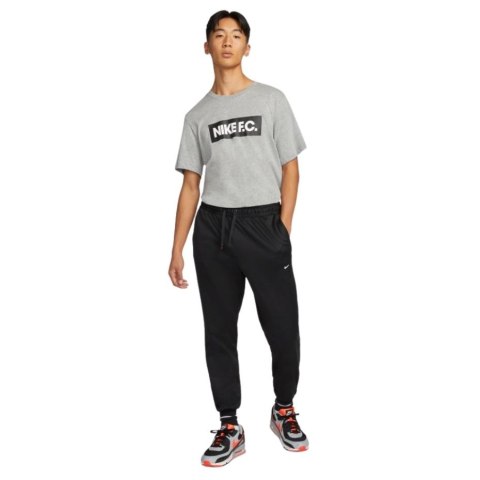 Nike Football Spodnie męskie Nike NK FC Tribuna Sock Pant czarne DD9541 010 Nike Football Spodnie męskie Nike NK FC Tribuna Sock Pant czarne DD9541 010