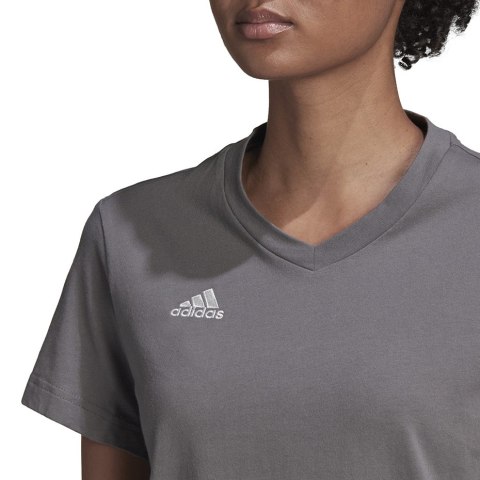 Adidas teamwear Koszulka damska adidas Entrada 22 Jersey szara HC0439 Adidas teamwear Koszulka damska adidas Entrada 22 Jersey szara HC0439