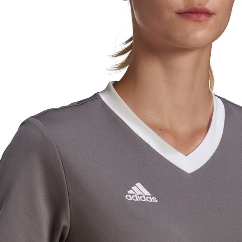 Adidas teamwear Koszulka damska adidas Entrada 22 Jsy szara H59848 Adidas teamwear Koszulka damska adidas Entrada 22 Jsy szara H59848
