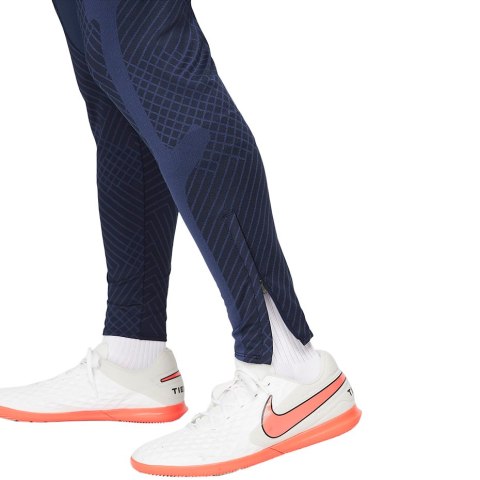 Nike Football Spodnie męskie Nike Dri-Fit Strike Pant Kpz granatowe DH8838 410 Nike Football Spodnie męskie Nike Dri-Fit Strike Pant Kpz granatowe DH8838 410