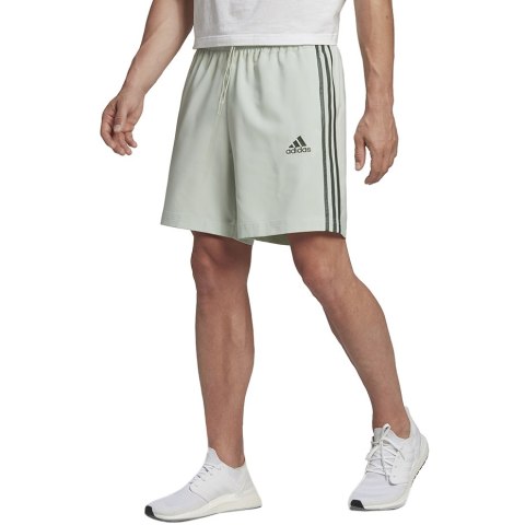 Adidas Spodenki męskie adidas AeroReady Essentials Chelsea 3-Stripes Shorts beżowe HL2257 Adidas Spodenki męskie adidas AeroReady Essentials Chelsea 3-Stripes Shorts beżowe HL2257
