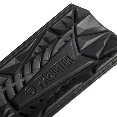Adidas teamwear Ochraniacze piłkarskie adidas Predator League Shin Guards czarne H65529 Adidas teamwear Ochraniacze piłkarskie adidas Predator League Shin Guards czarne H65529