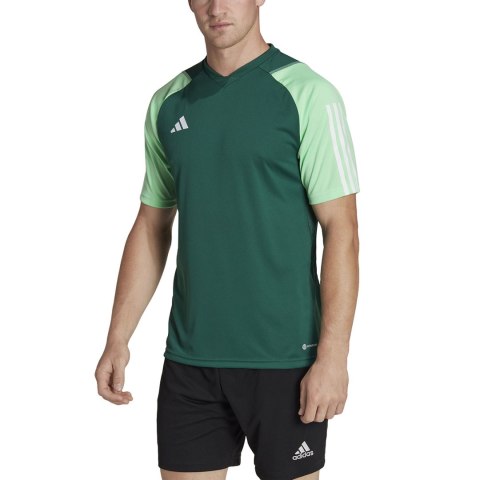 Adidas teamwear Koszulka męska adidas Tiro 23 Competition Jersey zielona HU1297 Adidas teamwear Koszulka męska adidas Tiro 23 Competition Jersey zielona HU1297