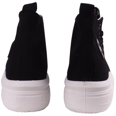 Lee Cooper Buty damskie Lee Cooper czarno-białe LCW-23-44-1629LA Lee Cooper Buty damskie Lee Cooper czarno-białe LCW-23-44-1629LA