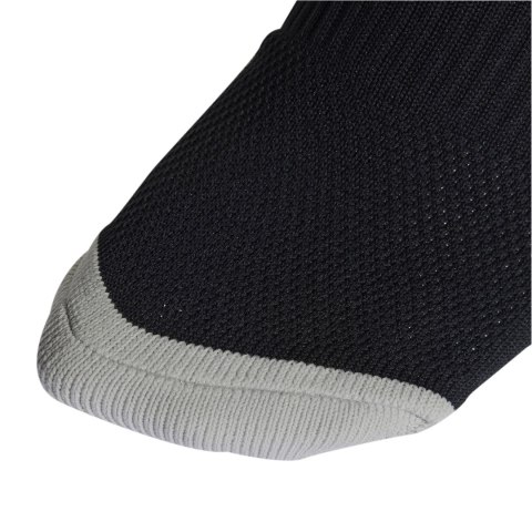 Adidas teamwear Getry piłkarskie adidas Milano 23 czarne HT6538 Adidas teamwear Getry piłkarskie adidas Milano 23 czarne HT6538