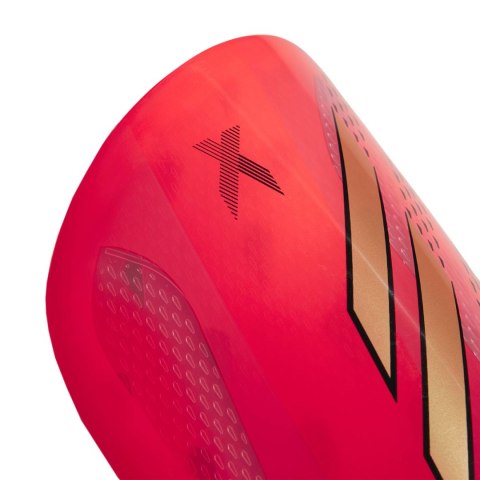 Adidas teamwear Ochraniacze piłkarskie adidas X Speedportal Training Shin Guards czerwone HZ7275 Adidas teamwear Ochraniacze piłkarskie adidas X Speedportal Training Shin Guards czerwone HZ7275