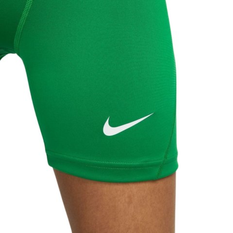 Nike Team Spodenki damskie Nike DF Strike NP Short zielone DH8327 302 Nike Team Spodenki damskie Nike DF Strike NP Short zielone DH8327 302