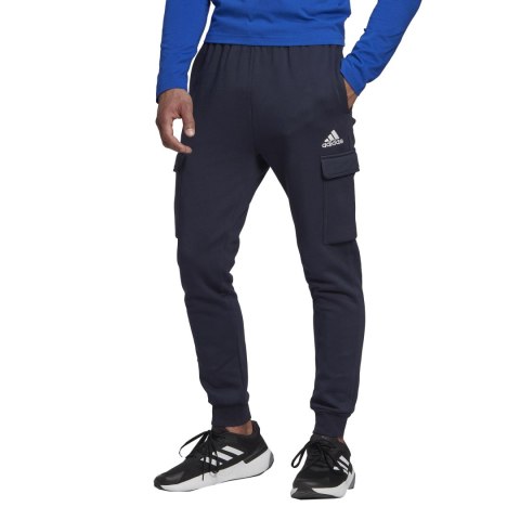 Adidas Spodnie męskie adidas Essentials Fleece Regular Tapered Cargo granatowe HL2232 Adidas Spodnie męskie adidas Essentials Fleece Regular Tapered Cargo granatowe HL2232