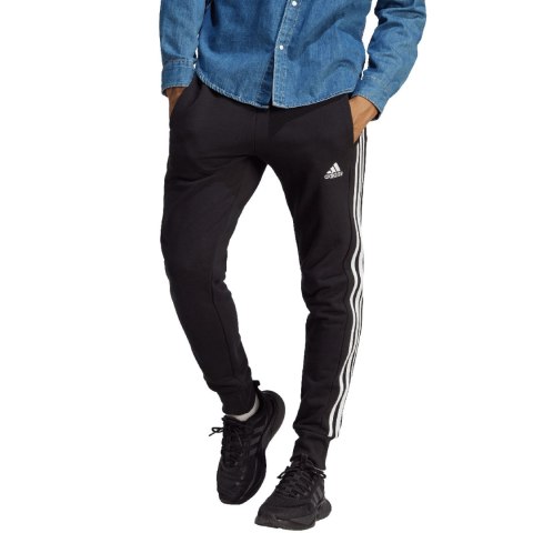 Adidas Spodnie męskie adidas Essentials French Terry Tapered Cuff 3-Stripes czarne HA4337 Adidas Spodnie męskie adidas Essentials French Terry Tapered Cuff 3-Stripes czarne HA4337