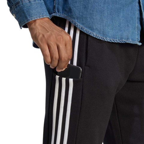 Adidas Spodnie męskie adidas Essentials French Terry Tapered Cuff 3-Stripes czarne HA4337 Adidas Spodnie męskie adidas Essentials French Terry Tapered Cuff 3-Stripes czarne HA4337