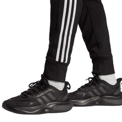 Adidas Spodnie męskie adidas Essentials French Terry Tapered Cuff 3-Stripes czarne HA4337 Adidas Spodnie męskie adidas Essentials French Terry Tapered Cuff 3-Stripes czarne HA4337