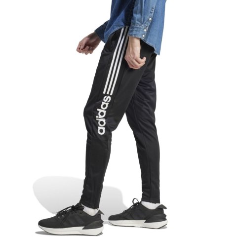 Adidas Spodnie męskie adidas Tiro Wordmark czarne IA3048 Adidas Spodnie męskie adidas Tiro Wordmark czarne IA3048
