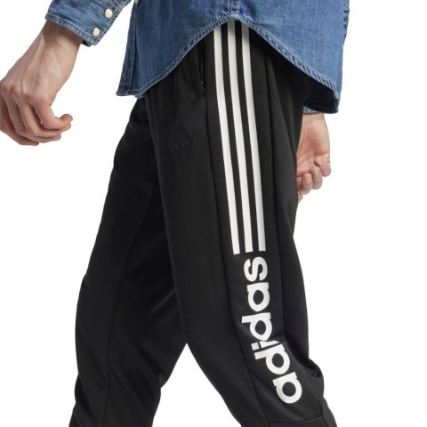 Adidas Spodnie męskie adidas Tiro Wordmark czarne IA3048 Adidas Spodnie męskie adidas Tiro Wordmark czarne IA3048
