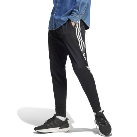 Adidas Spodnie męskie adidas Tiro Wordmark czarne IA3048 Adidas Spodnie męskie adidas Tiro Wordmark czarne IA3048