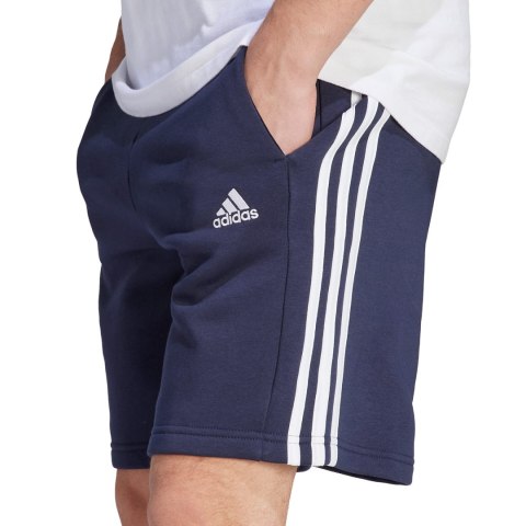Adidas Spodenki męskie adidas Essentials Fleece 3-Stripes Shorts granatowe IJ6484 Adidas Spodenki męskie adidas Essentials Fleece 3-Stripes Shorts granatowe IJ6484