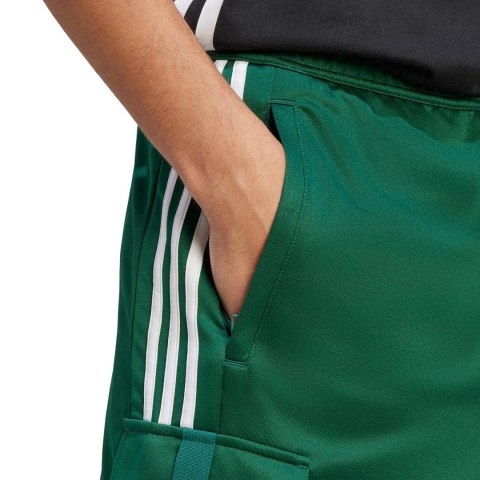 Adidas Spodenki męskie adidas Tiro Cargo zielone IM2913 Adidas Spodenki męskie adidas Tiro Cargo zielone IM2913