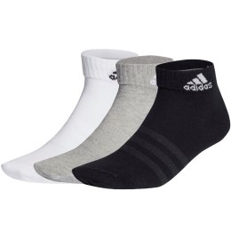 Adidas Skarpety adidas Thin and Light Ankle Socks 3P białe, szare, czarne IC1283