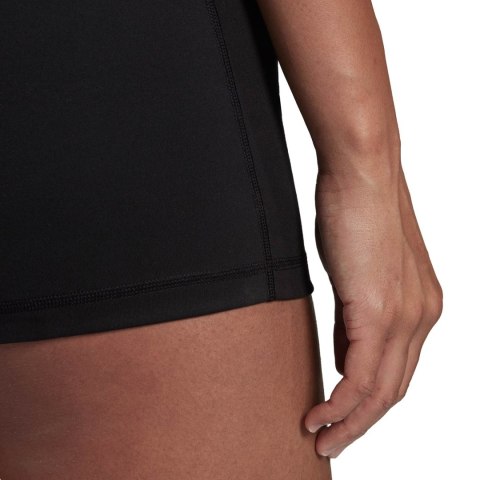Adidas Spodenki damskie adidas Yoga Essentials High-Waisted czarne HD6825 Adidas Spodenki damskie adidas Yoga Essentials High-Waisted czarne HD6825