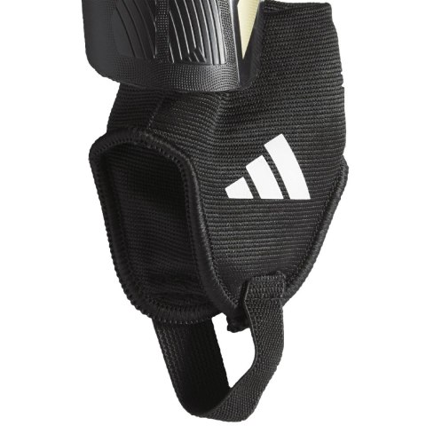 Adidas teamwear Ochraniacze piłkarskie adidas Tiro Match Club Junior czarne IP3996 Adidas teamwear Ochraniacze piłkarskie adidas Tiro Match Club Junior czarne IP3996