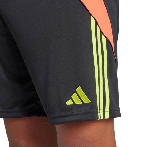 Adidas teamwear Spodenki męskie adidas Tiro 24 czarne IT2411 Adidas teamwear Spodenki męskie adidas Tiro 24 czarne IT2411