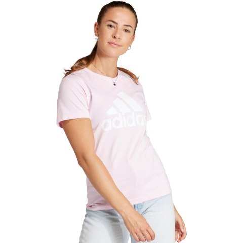 Adidas Koszulka damska adidas Loungewear Essentials Logo Tee jasny róż GL0726 Adidas Koszulka damska adidas Loungewear Essentials Logo Tee jasny róż GL0726