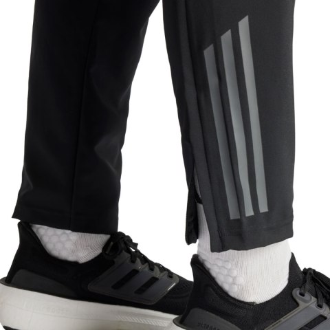 Adidas teamwear Spodnie męskie adidas Tiro 24 Competition Presentation czarno-szare IP5595 Adidas teamwear Spodnie męskie adidas Tiro 24 Competition Presentation czarno-szare IP5595