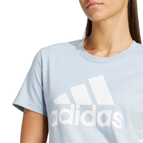 Adidas Koszulka damska adidas Loungewear Essentials Logo Tee jasnoniebieska IR5408 Adidas Koszulka damska adidas Loungewear Essentials Logo Tee jasnoniebieska IR5408