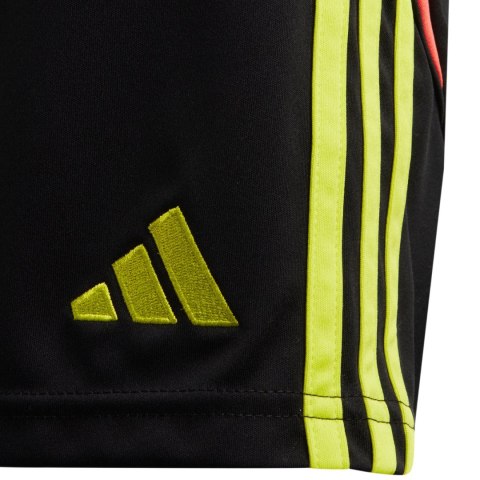 Adidas teamwear Spodenki dla dzieci adidas Tiro 24 czarne IT2424 Adidas teamwear Spodenki dla dzieci adidas Tiro 24 czarne IT2424