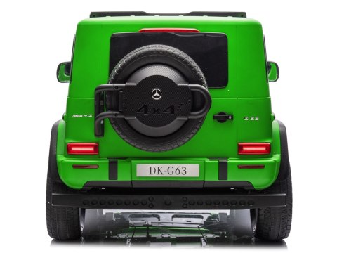 Auto na akumulator Mercedes G klasa 63 AMG 4x4 Panel Radio 2osoby PA0309 ZIELONY Auto na akumulator Mercedes G klasa 63 AMG 4x4 Panel Radio 2osoby PA0309 ZIELONY