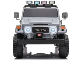 Autko na akumulator 2os Toyota Land Cruiser PA0285 szary