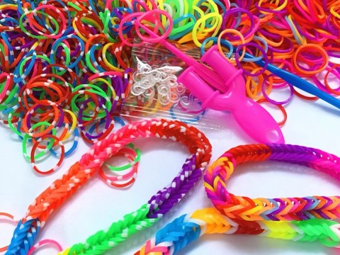 Zestaw Magiczne Gumki Koraliki do robienia bransoletek 4500szt ZA5299 Zestaw Magiczne Gumki Koraliki do robienia bransoletek 4500szt ZA5299
