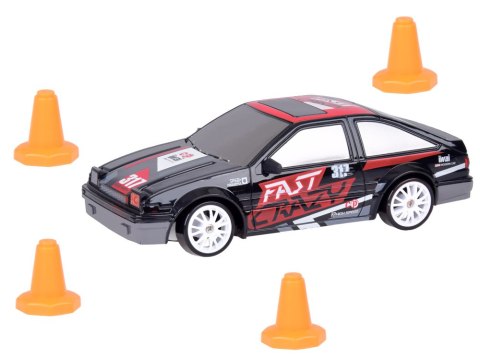 Samochód zdalnie sterowany do driftu AUTO drift pilot RC pachołki RC697 Samochód zdalnie sterowany do driftu AUTO drift pilot RC pachołki RC697