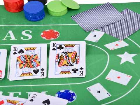Zestaw Gra karciana 2w1 Poker i BlackJack Żetony + karty + plansza GR0706 Zestaw Gra karciana 2w1 Poker i BlackJack Żetony + karty + plansza GR0706